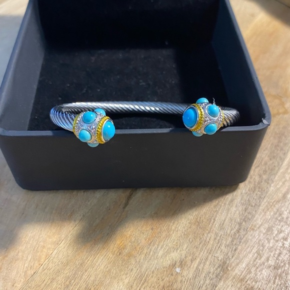 BRACELETS - Picture 2 of 4